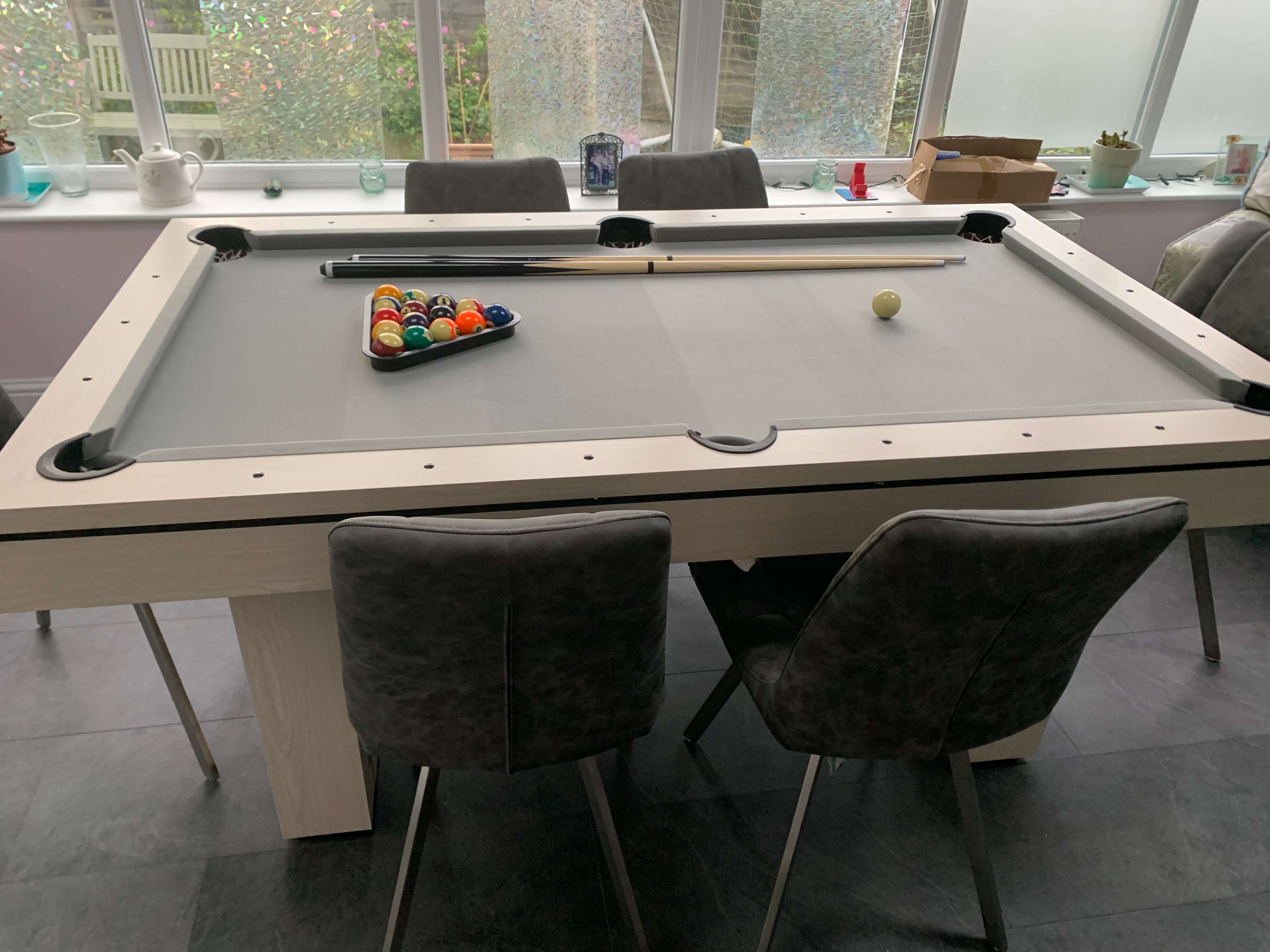 amalfi pool dining table