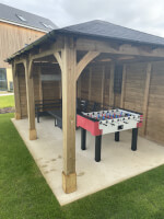 Review image submitted by Mick Hollywell