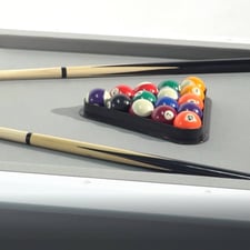 Strikeworth Lynx Pro Pool Table - 6ft/7ft Video