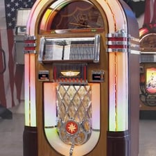 Rock-Ola Bubbler Walnut CD Jukebox Video