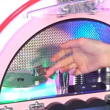 Graded Stock: Pureline 105 Retro Bluetooth & CD Jukebox Video