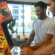 Arcade1Up Street Fighter II Turbo Capcom Legacy Arcade Machine Video