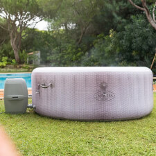 Lay-Z-Spa Cancun AirJet Hot Tub Video