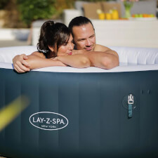 Lay-Z-Spa New York AirJet Hot Tub Video