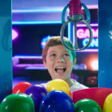 Large Bar Top Claw/Grabber Arcade Machine Video