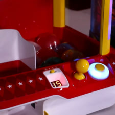 Large Bar Top Claw/Grabber Arcade Machine Video